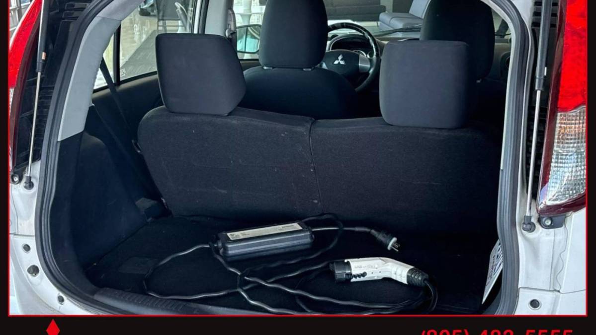 2012 Mitsubishi i-MiEV - Images - 15