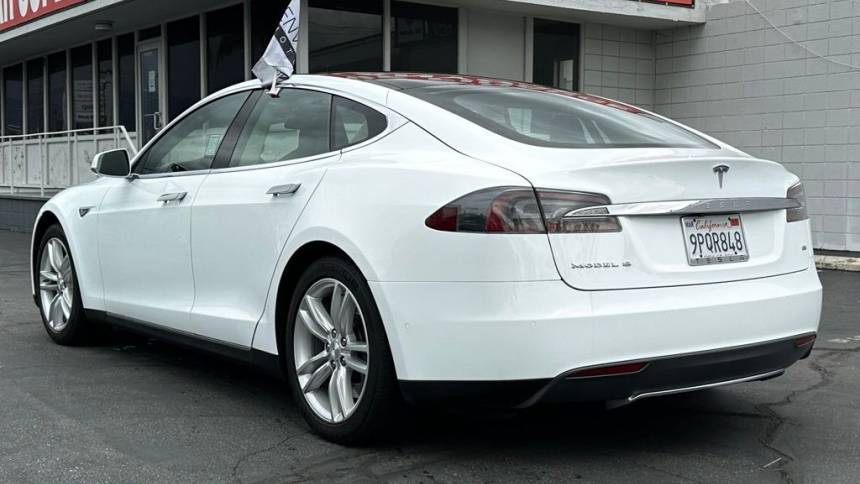 2015 Tesla Model S 5YJSA1H10FFP72792