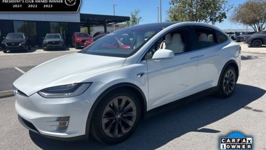 2018 Tesla Model X 5YJXCBE21JF087633