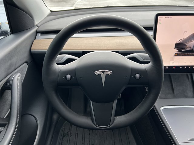 2022 Tesla Model Y 7SAYGDEF0NF396753