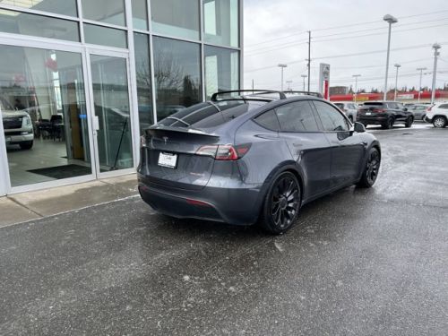 2022 Tesla Model Y 7SAYGDEF0NF396753