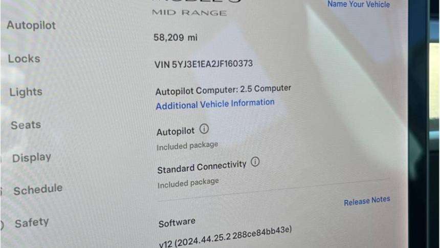 2018 Tesla Model 3 5YJ3E1EA2JF160373