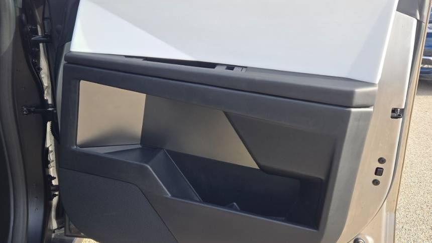 2024 Tesla Cybertruck - Images - 7