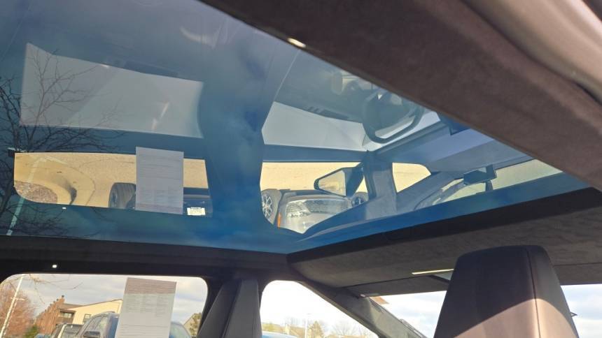 2024 Tesla Cybertruck - Images - 10