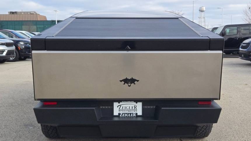 2024 Tesla Cybertruck - Images - 13