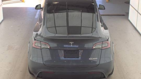 2023 Tesla Model Y 7SAYGDEF4PF936852