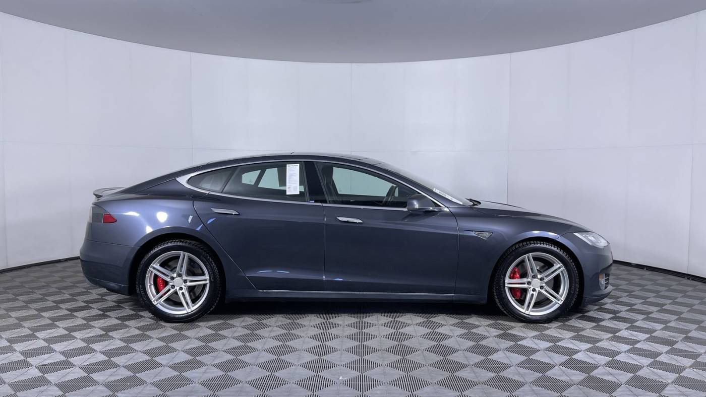 2014 Tesla Model S 5YJSA1H25EFP63139