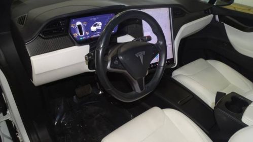 2018 Tesla Model X 5YJXCBE21JF138919