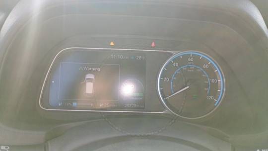 2019 Nissan LEAF - Images - 13