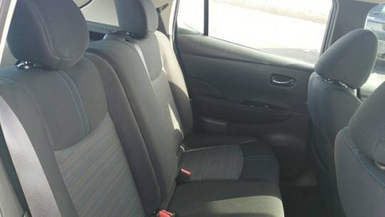 2019 Nissan LEAF - Images - 20