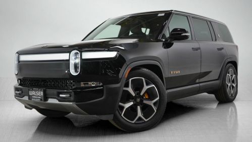 2023 Rivian R1S 7PDSGABA7PN026083