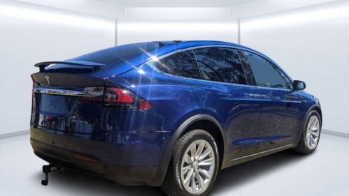 2017 Tesla Model X 5YJXCDE28HF077087