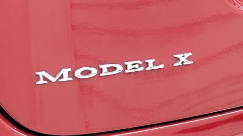 2018 Tesla Model X 5YJXCDE23JF135922