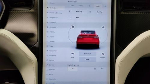 2018 Tesla Model X 5YJXCDE23JF135922