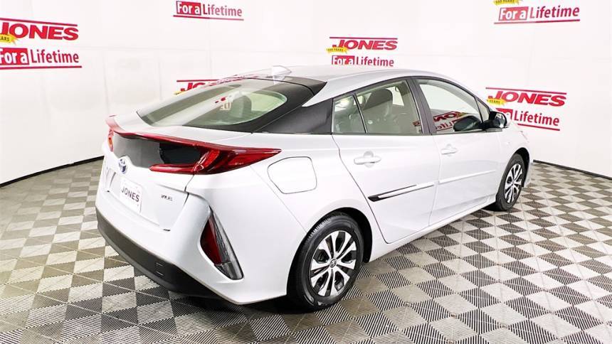 2022 Toyota Prius Prime JTDKAMFP5N3207636