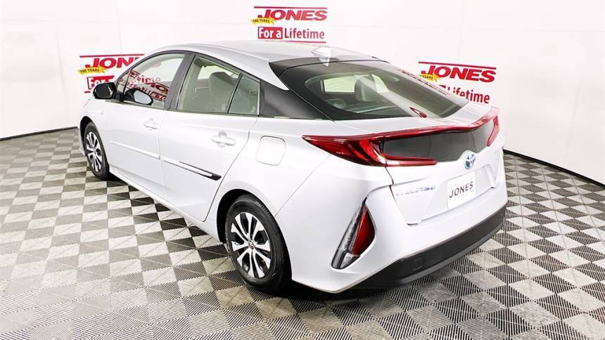 2022 Toyota Prius Prime JTDKAMFP5N3207636