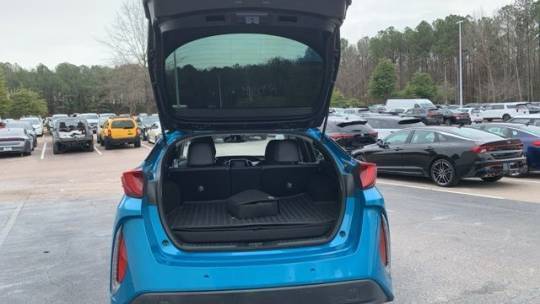 2017 Toyota Prius Prime - Images - 12