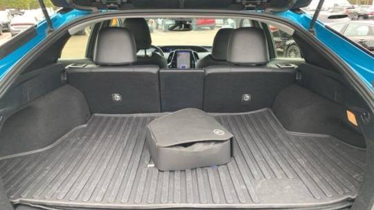 2017 Toyota Prius Prime - Images - 13