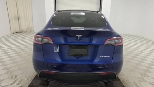 2021 Tesla Model Y 5YJYGDEE9MF297822