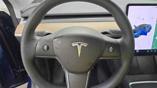 2021 Tesla Model Y 5YJYGDEE9MF297822