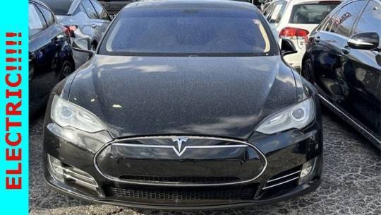 2014 Tesla Model S 5YJSA1H17EFP40310