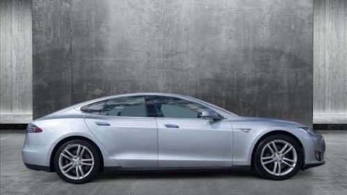 2015 Tesla Model S 5YJSA1H14FF080700