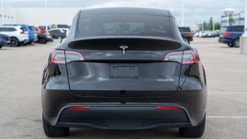 2021 Tesla Model Y 5YJYGDEE2MF195276