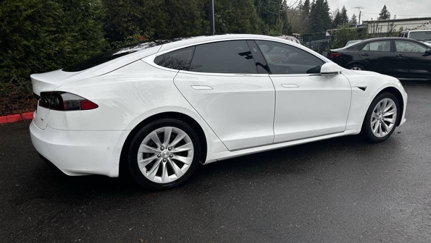 2016 Tesla Model S 5YJSA1E14GF164909