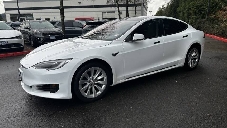 2016 Tesla Model S 5YJSA1E14GF164909