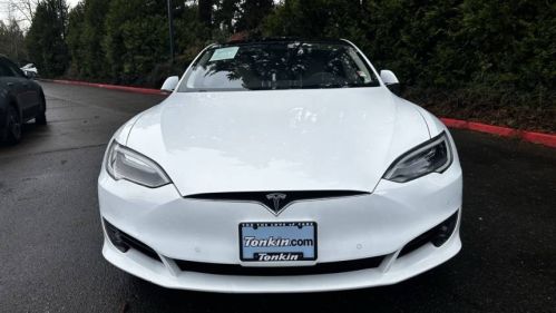 2016 Tesla Model S 5YJSA1E14GF164909