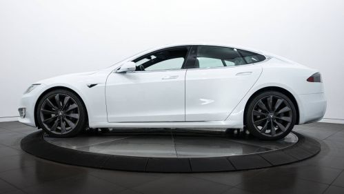 2017 Tesla Model S 5YJSA1E2XHF205456