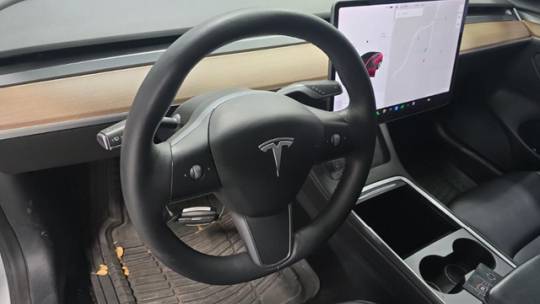 2021 Tesla Model 3 5YJ3E1EA6MF063018