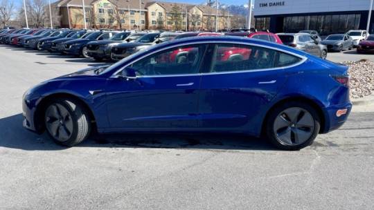 2019 Tesla Model 3 5YJ3E1EB0KF497277