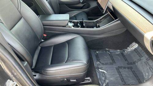 2018 Tesla Model 3 5YJ3E1EA3JF039383