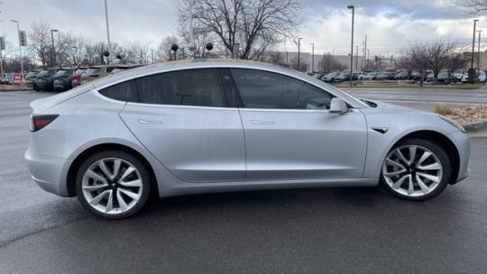 2018 Tesla Model 3 5YJ3E1EB3JF100577