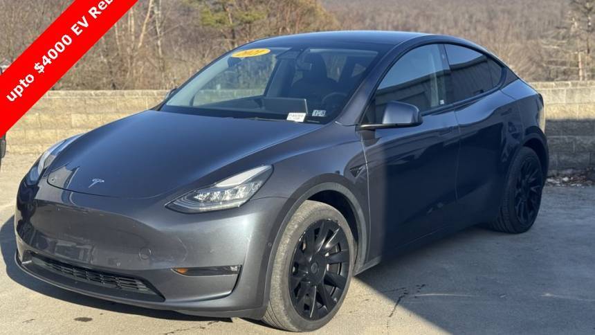 2021 Tesla Model Y 5YJYGDEE3MF148399