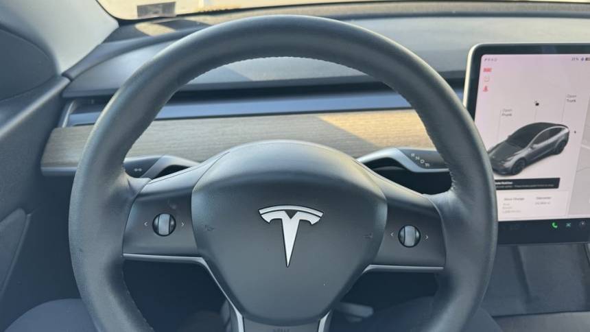 2021 Tesla Model Y 5YJYGDEE3MF148399