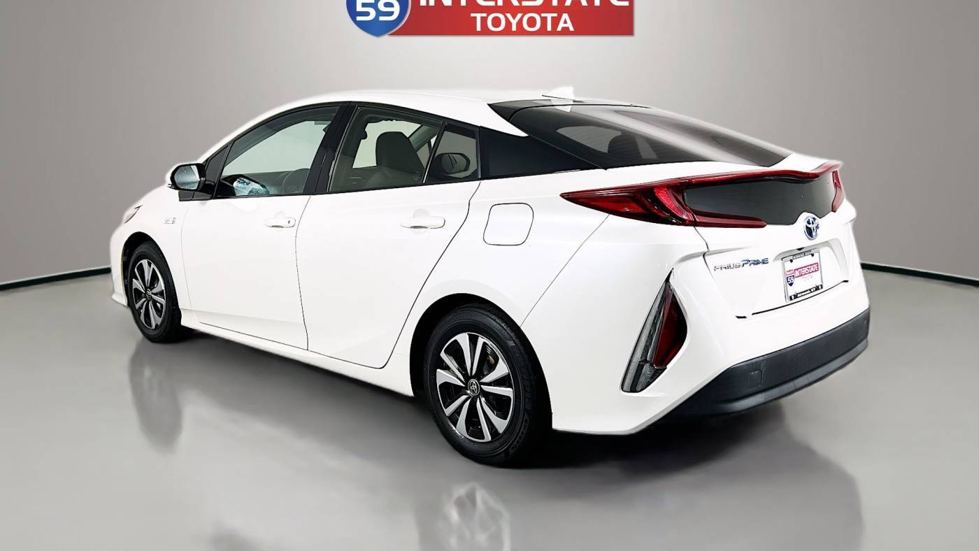 2017 Toyota Prius Prime JTDKARFPXH3010186