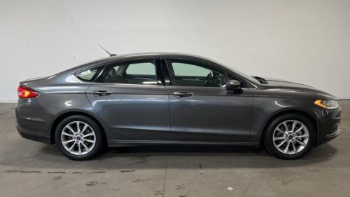 2017 Ford Fusion Energi 3FA6P0HD2HR123829