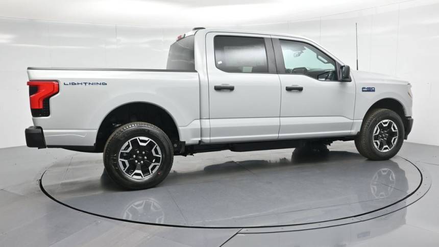 2024 Ford F-150 Lightning 1FT6W1B76RWG32830