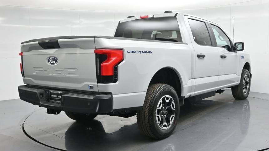 2024 Ford F-150 Lightning 1FT6W1B76RWG32830