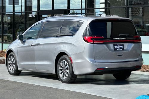 2021 Chrysler Pacifica 2C4RC1BG2MR527368