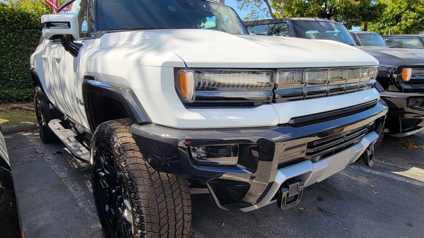 2025 GMC HUMMER EV SUV 1GKT0NDE8SU114960