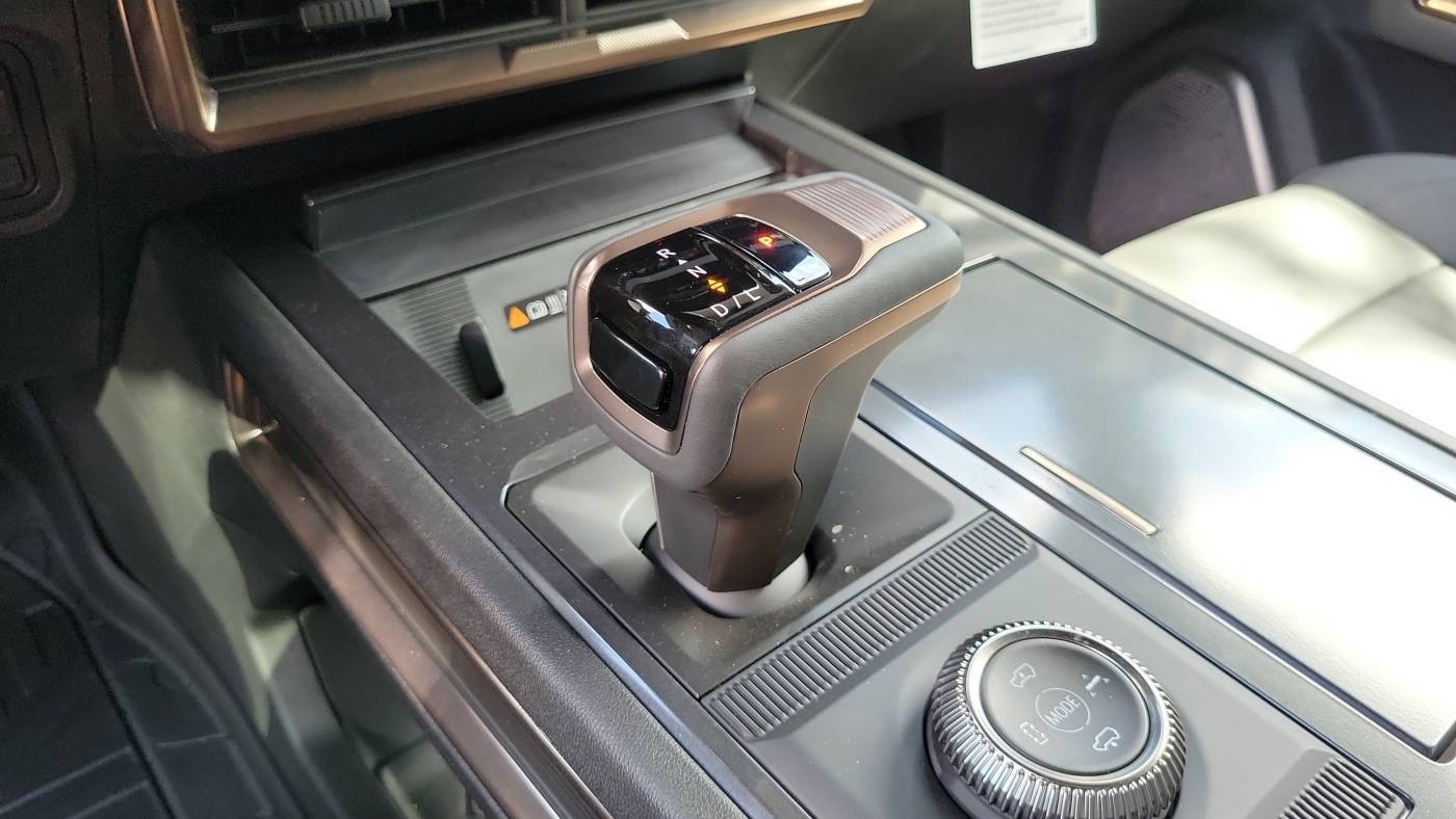 2025 GMC HUMMER EV SUV 1GKT0NDE8SU114960