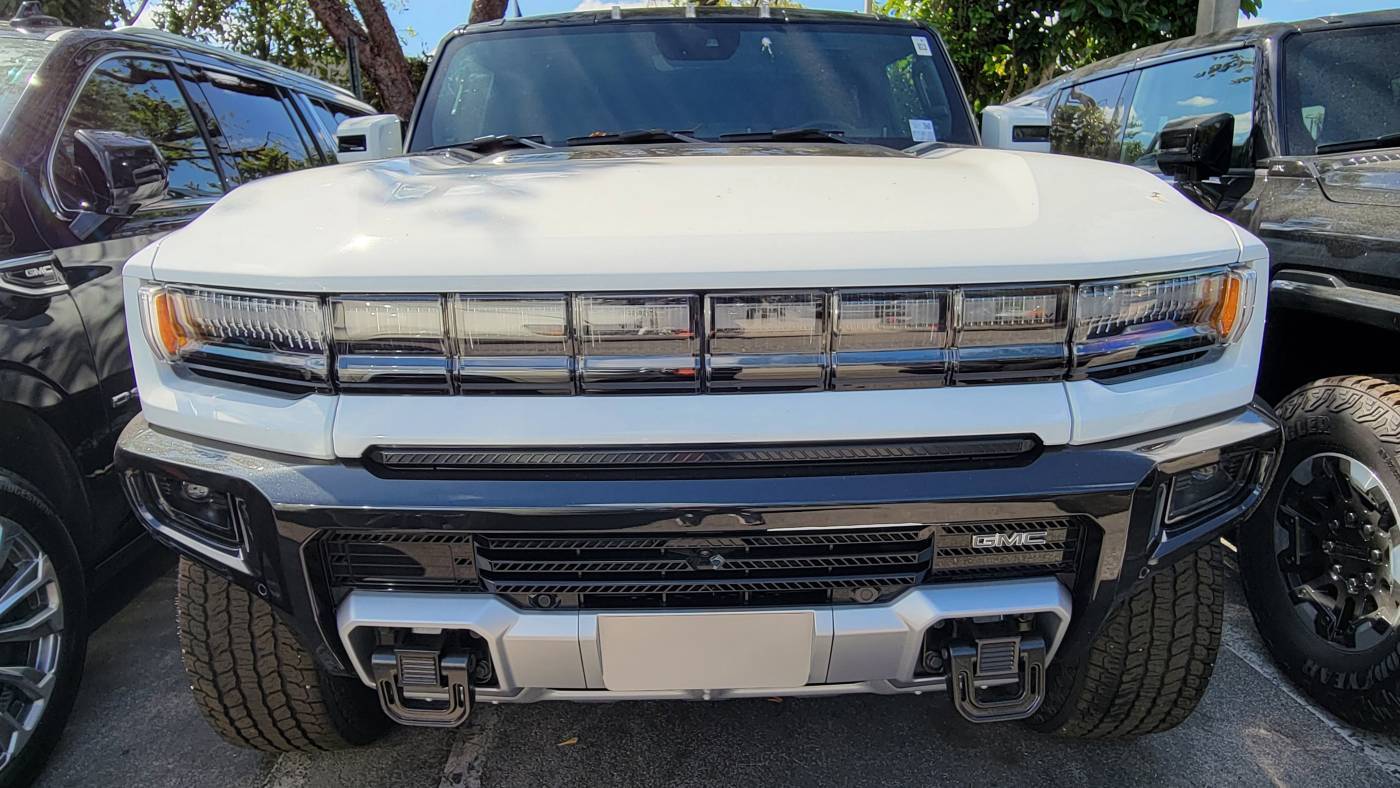 2025 GMC HUMMER EV SUV 1GKT0NDE8SU114960