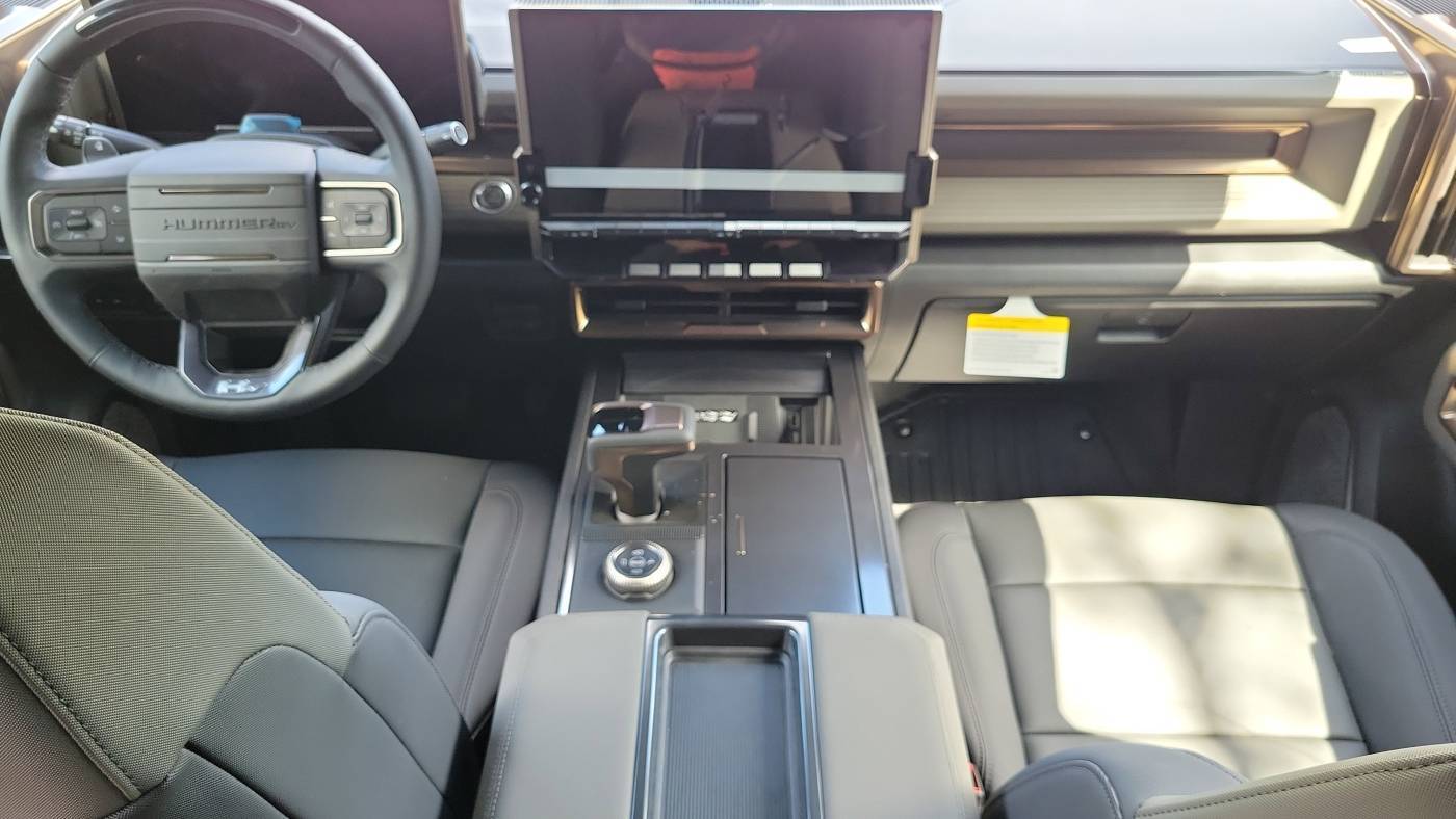 2025 GMC HUMMER EV SUV 1GKT0NDE8SU114960