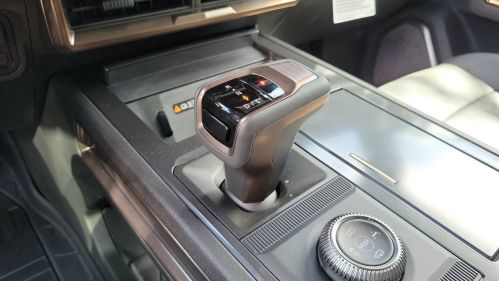 2025 GMC HUMMER EV SUV 1GKT0NDE8SU114960