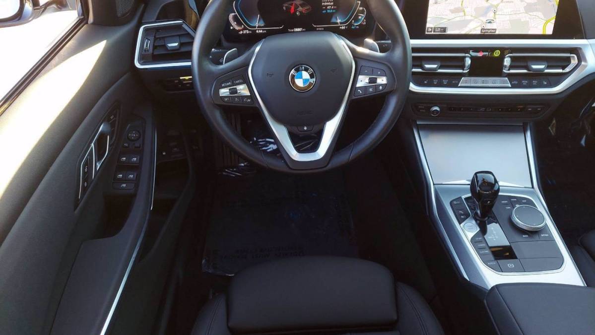 2021 BMW 3 Series - Images - 11