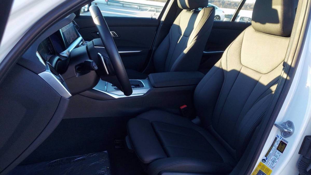 2021 BMW 3 Series - Images - 13