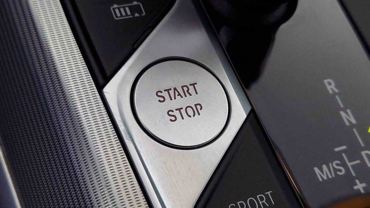 2021 BMW 3 Series - Images - 24